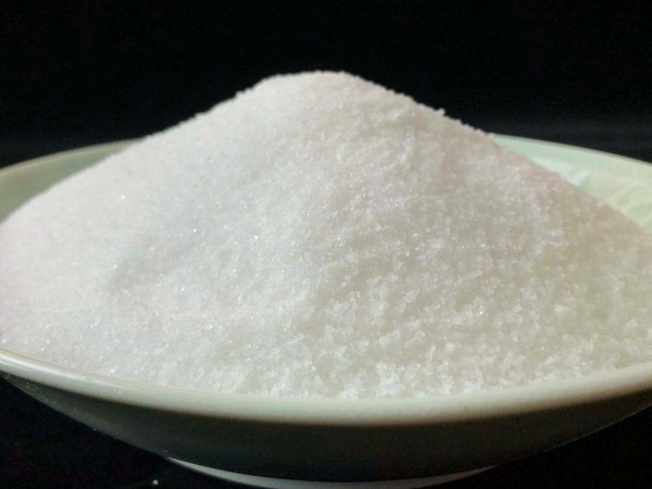 聚丙烯酰胺在石油開采中的關(guān)鍵運(yùn)用！優(yōu)越功效助力